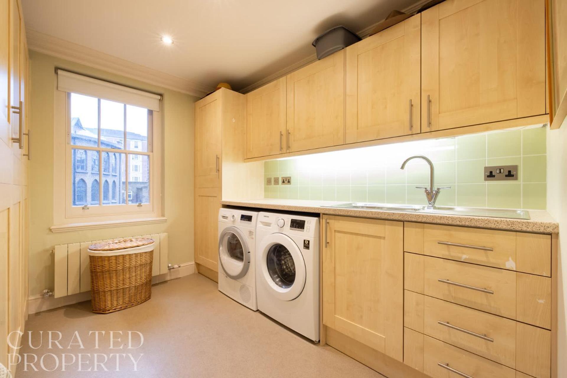 Lavish 2 Bedroom Flat With Roof Garden By Hyde Park * Londra